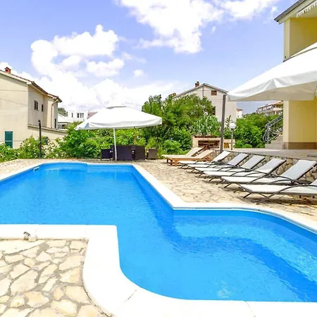 Apartment Family Pool Banjol